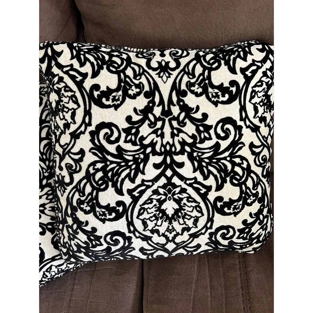 Rodeo Home lot velvet